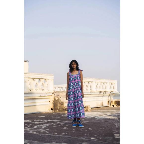 NEW SZ BLOCKPRINTS winslow dress in button print - Picture 2 of 4